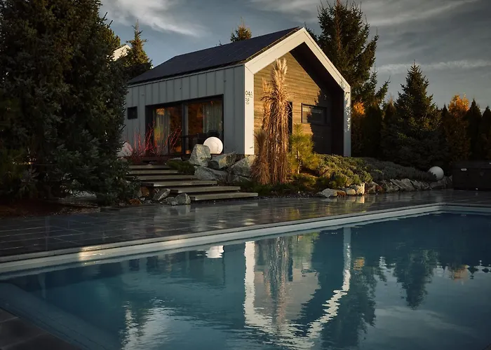 Skarpa Ustronie Morskie